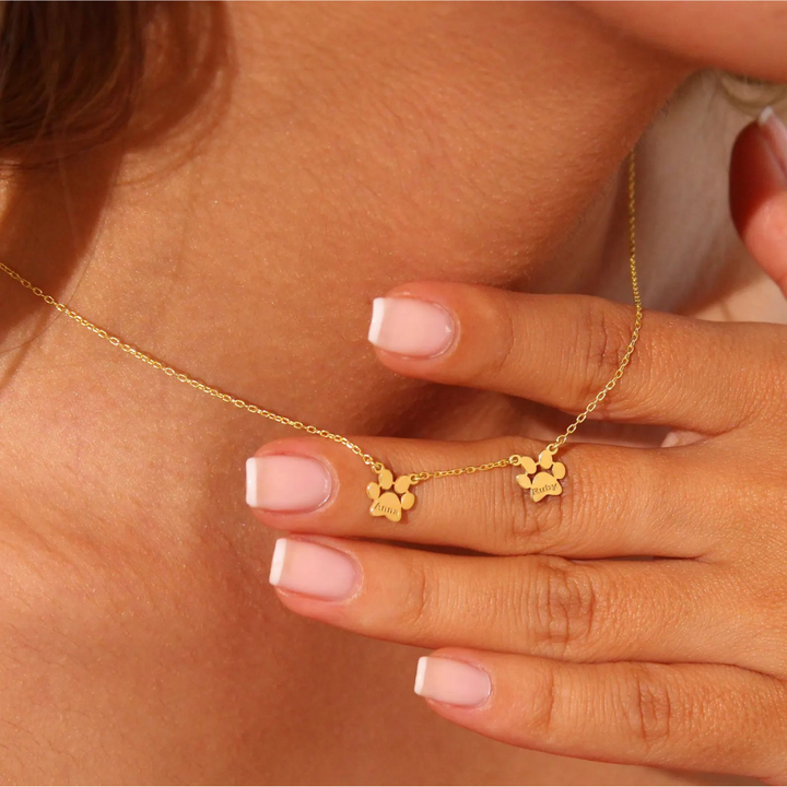 Customizable paw chain