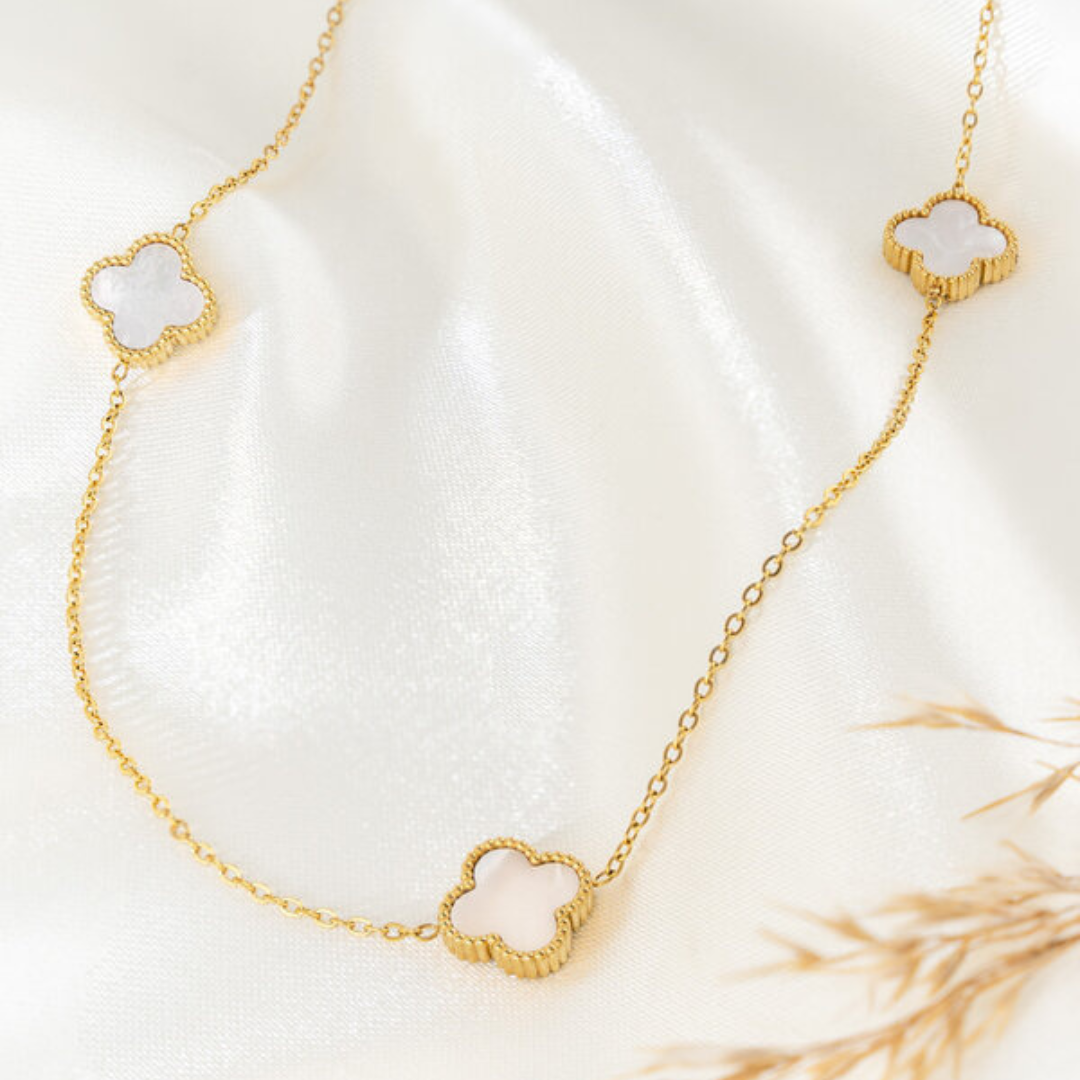 Clubs Necklace