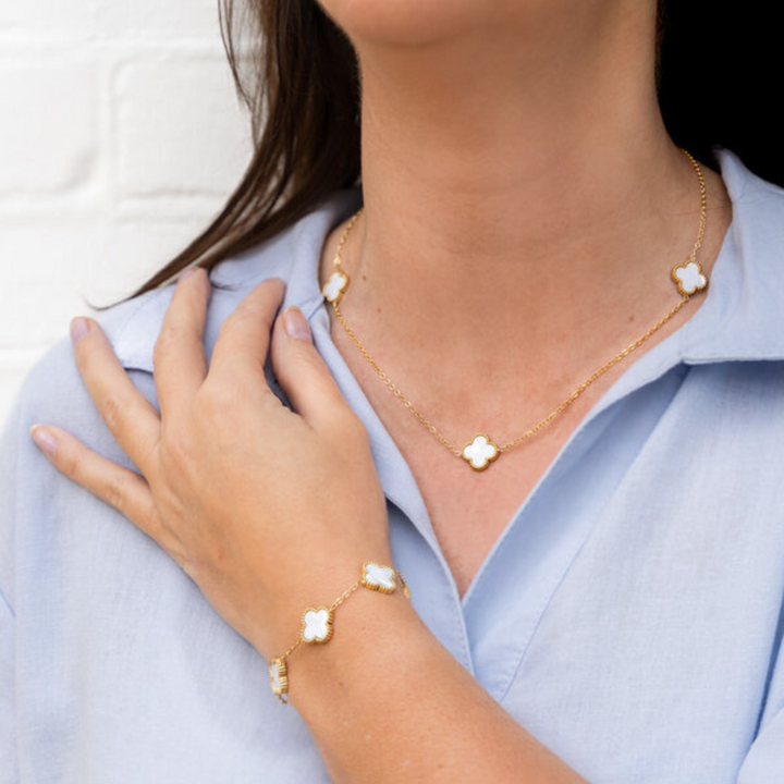 Clubs Necklace