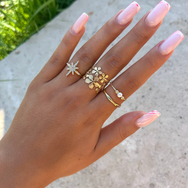 Hug Ring
