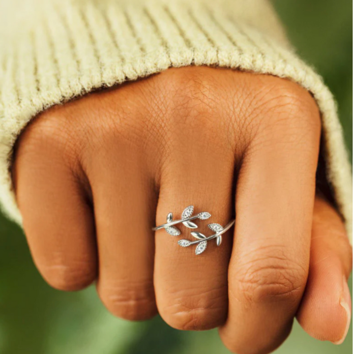Hug Ring