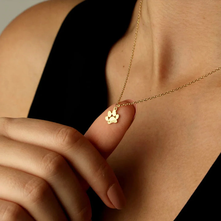 Customizable paw chain