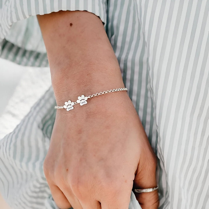 Customizable paw bracelet
